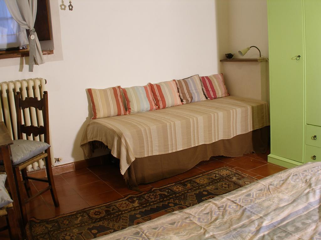 B&B Della Rosa Civitella D'Arna Kamer foto
