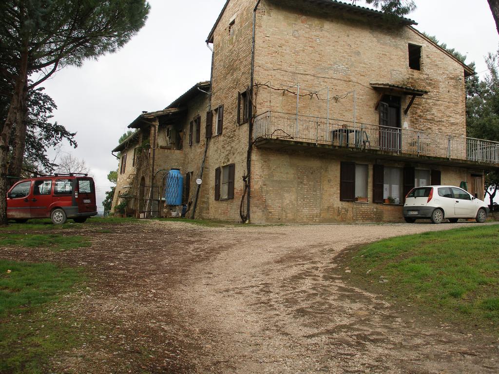 B&B Della Rosa Civitella D'Arna Buitenkant foto
