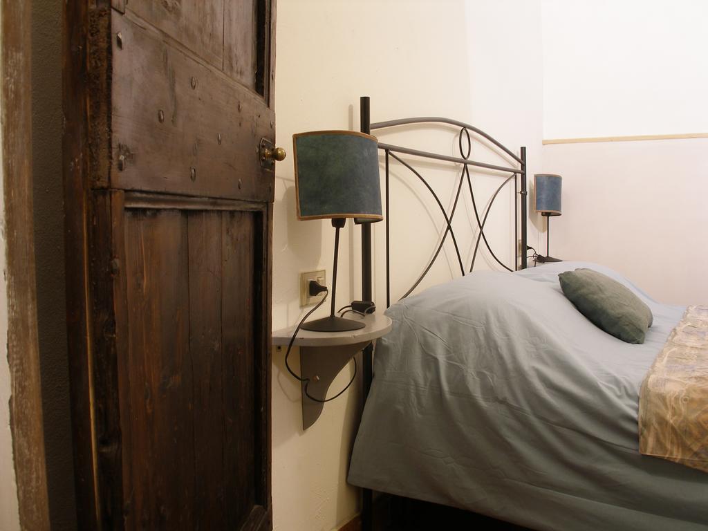 B&B Della Rosa Civitella D'Arna Buitenkant foto