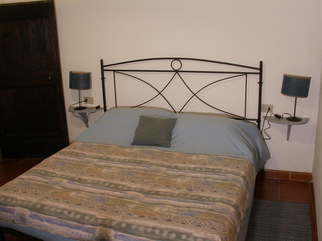 B&B Della Rosa Civitella D'Arna Buitenkant foto