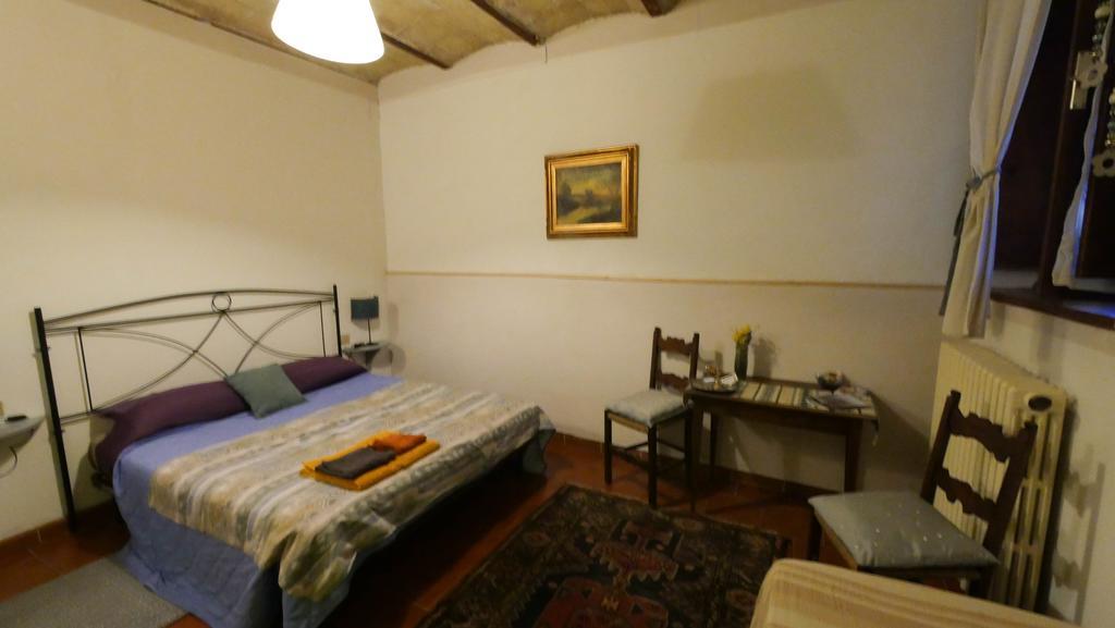 B&B Della Rosa Civitella D'Arna Buitenkant foto